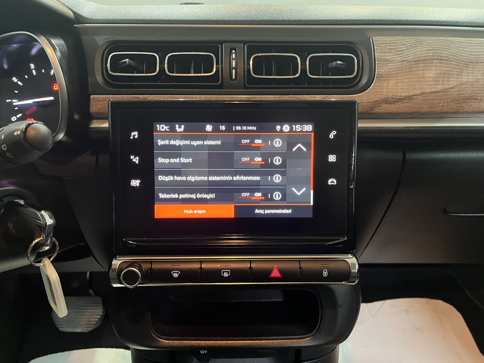 2023 Benzin Otomatik Citroen C3 Gri Gürel Tasarım Aksesuar Otomotiv San. Tic. Ltd. Şti.