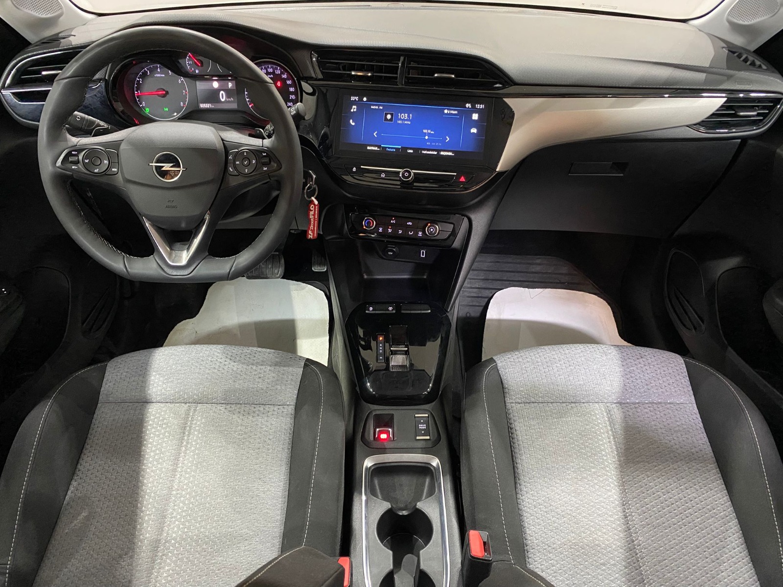 2024 Benzin Otomatik Opel Corsa Gri Gürel Tasarım Aksesuar Otomotiv San. Tic. Ltd. Şti.