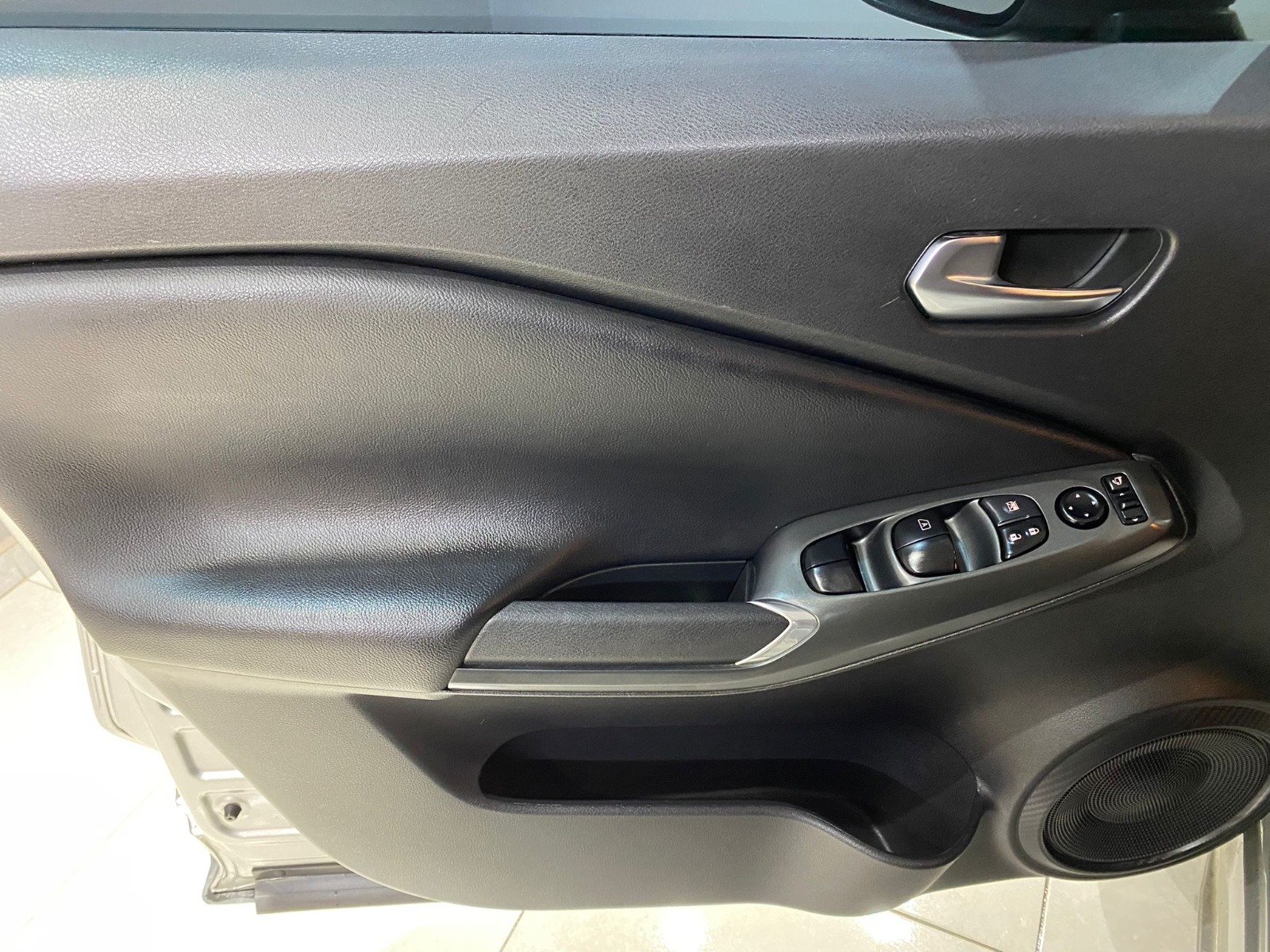 2024 Benzin Otomatik Nissan Juke Gri Gürel Tasarım Aksesuar Otomotiv San. Tic. Ltd. Şti.