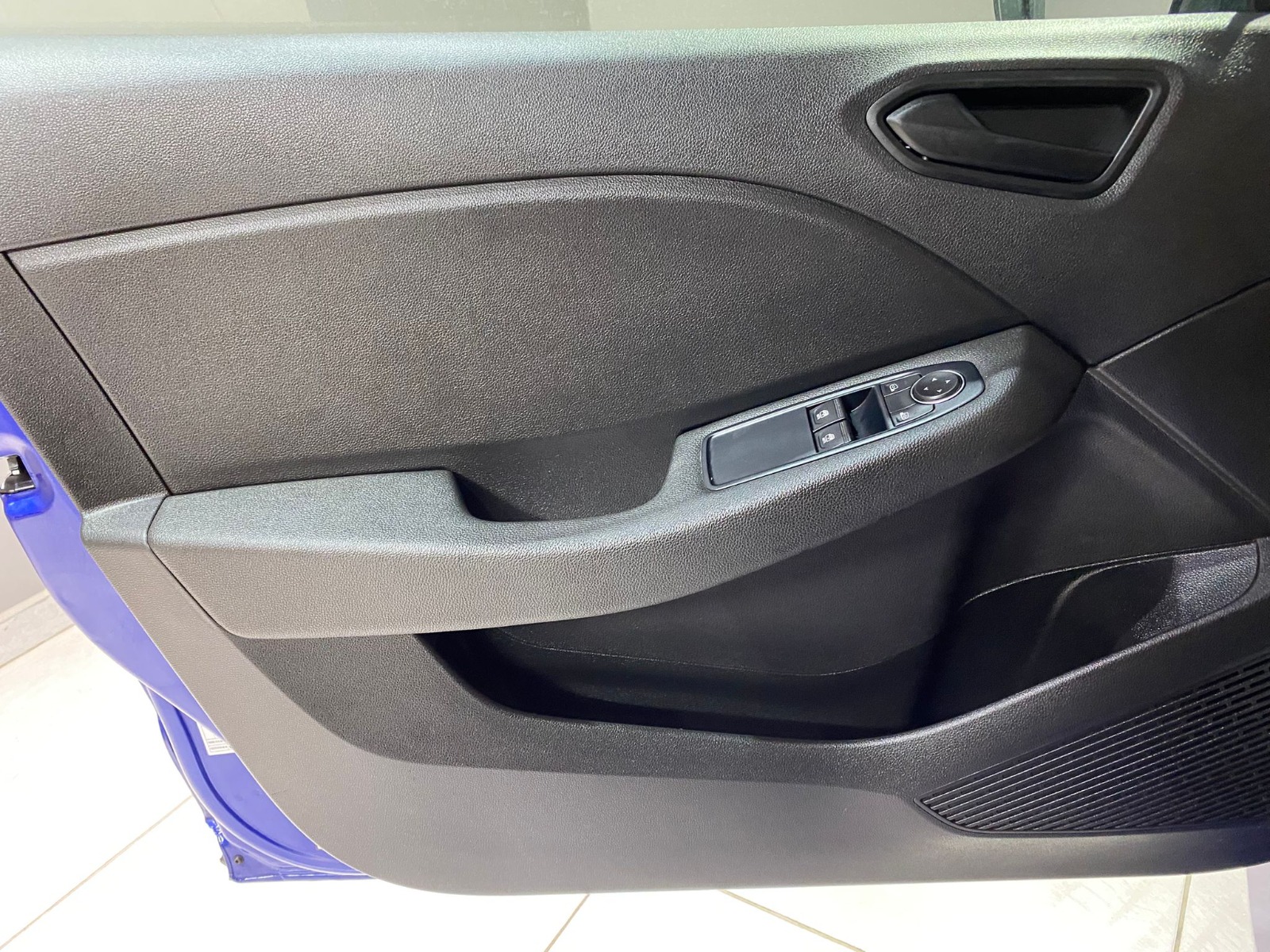 2023 Benzin Otomatik Renault Clio Mavi Gürel Tasarım Aksesuar Otomotiv San. Tic. Ltd. Şti.