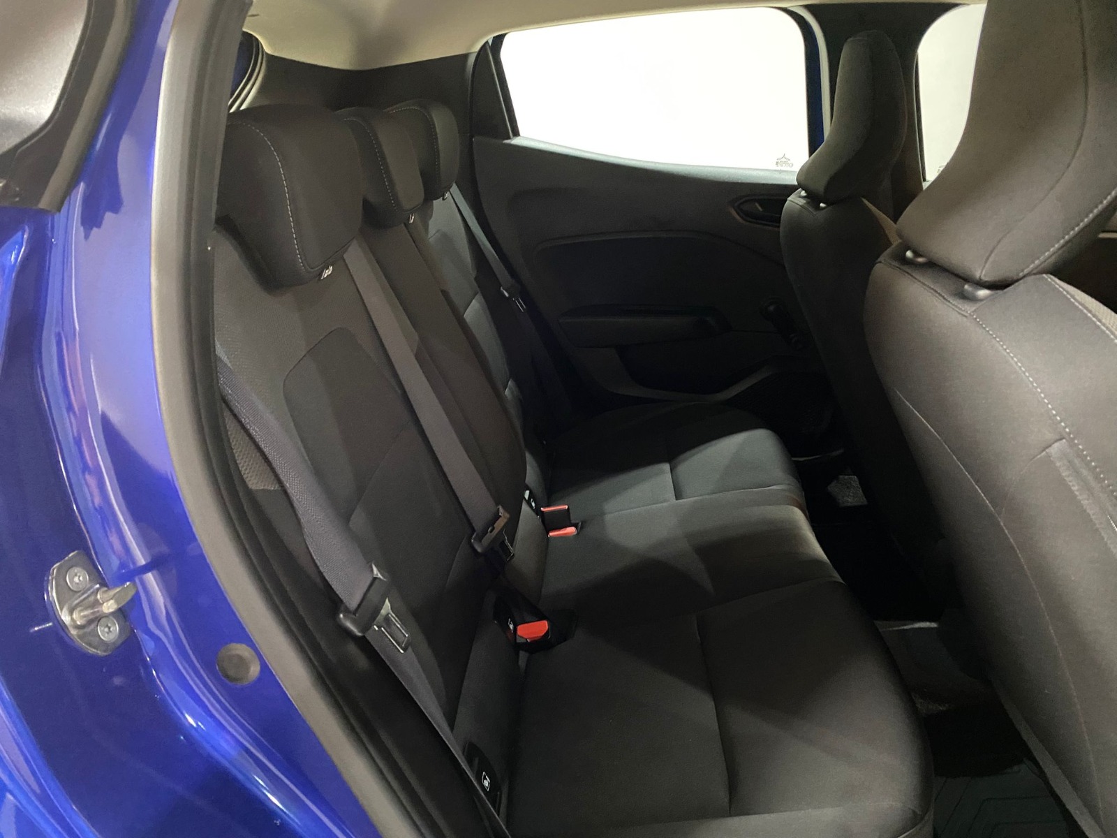 2023 Benzin Otomatik Renault Clio Mavi Gürel Tasarım Aksesuar Otomotiv San. Tic. Ltd. Şti.