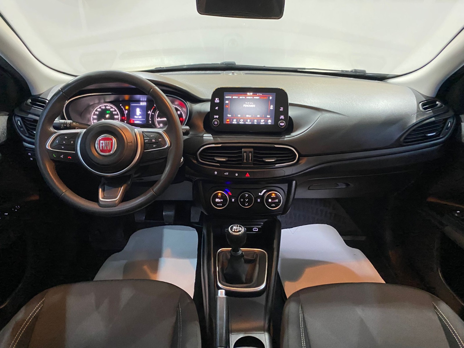 2022 Benzin Manuel Fiat Egea Beyaz Gürel Tasarım Aksesuar Otomotiv San. Tic. Ltd. Şti.