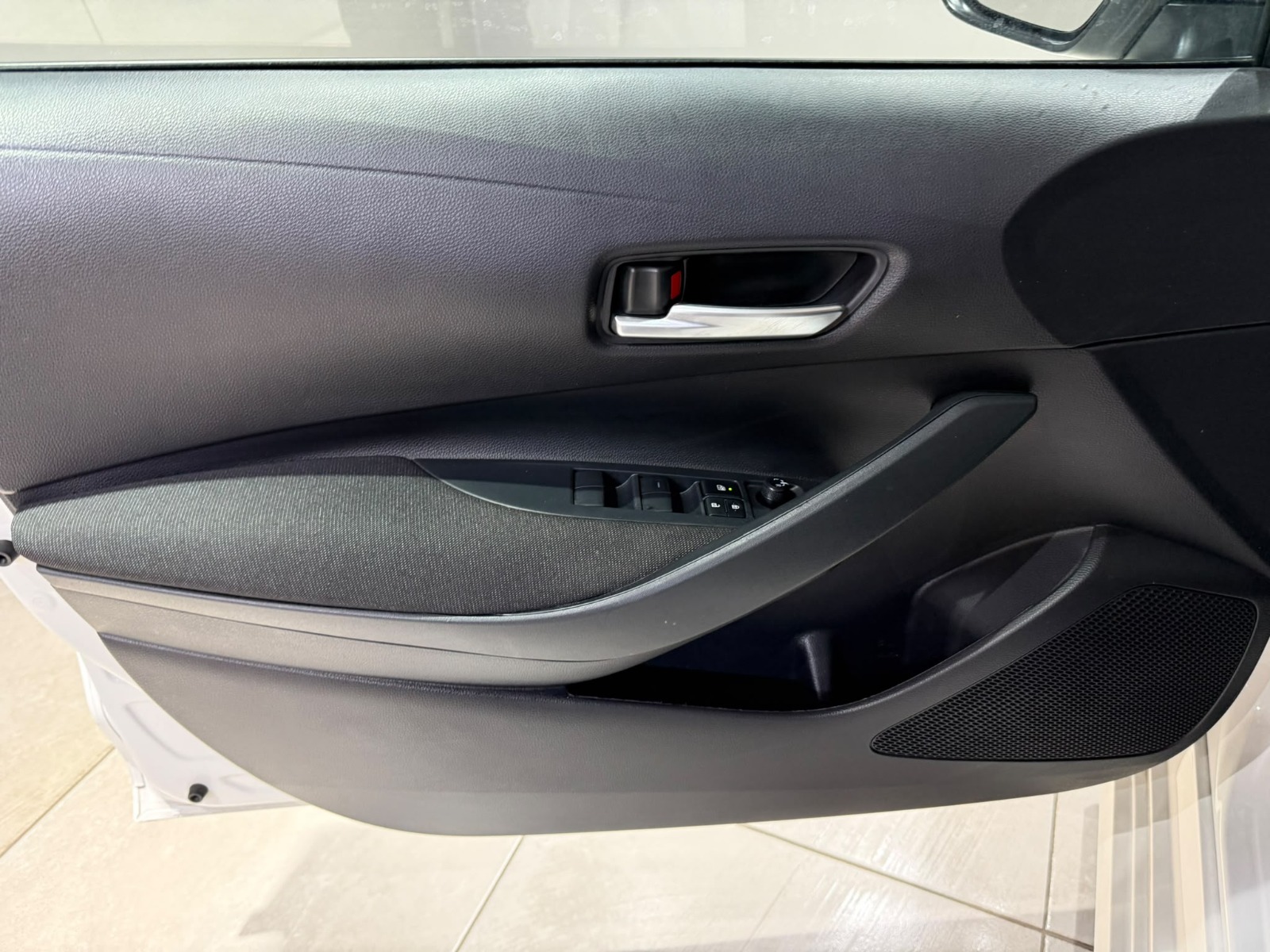 2026 Benzin Otomatik Toyota Corolla Beyaz Gürel Tasarım Aksesuar Otomotiv San. Tic. Ltd. Şti.