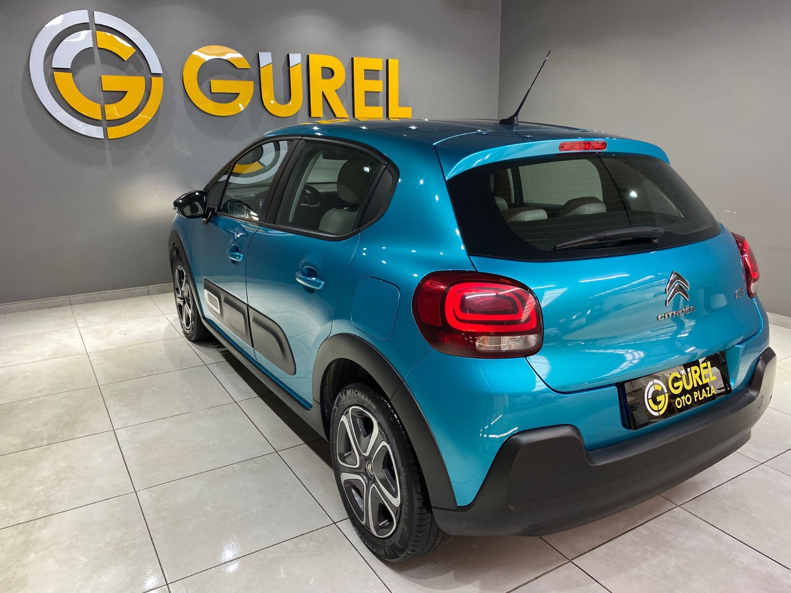 2023 Benzin Manuel Citroen C3 Mavi Gürel Tasarım Aksesuar Otomotiv San. Tic. Ltd. Şti.