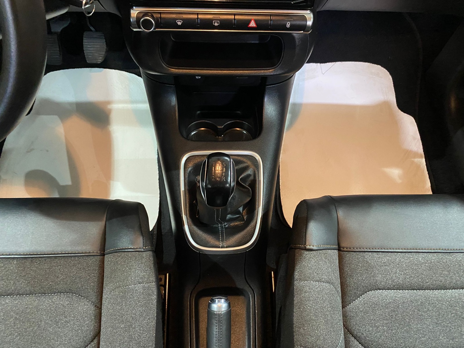 2023 Benzin Manuel Citroen C3 Mavi Gürel Tasarım Aksesuar Otomotiv San. Tic. Ltd. Şti.