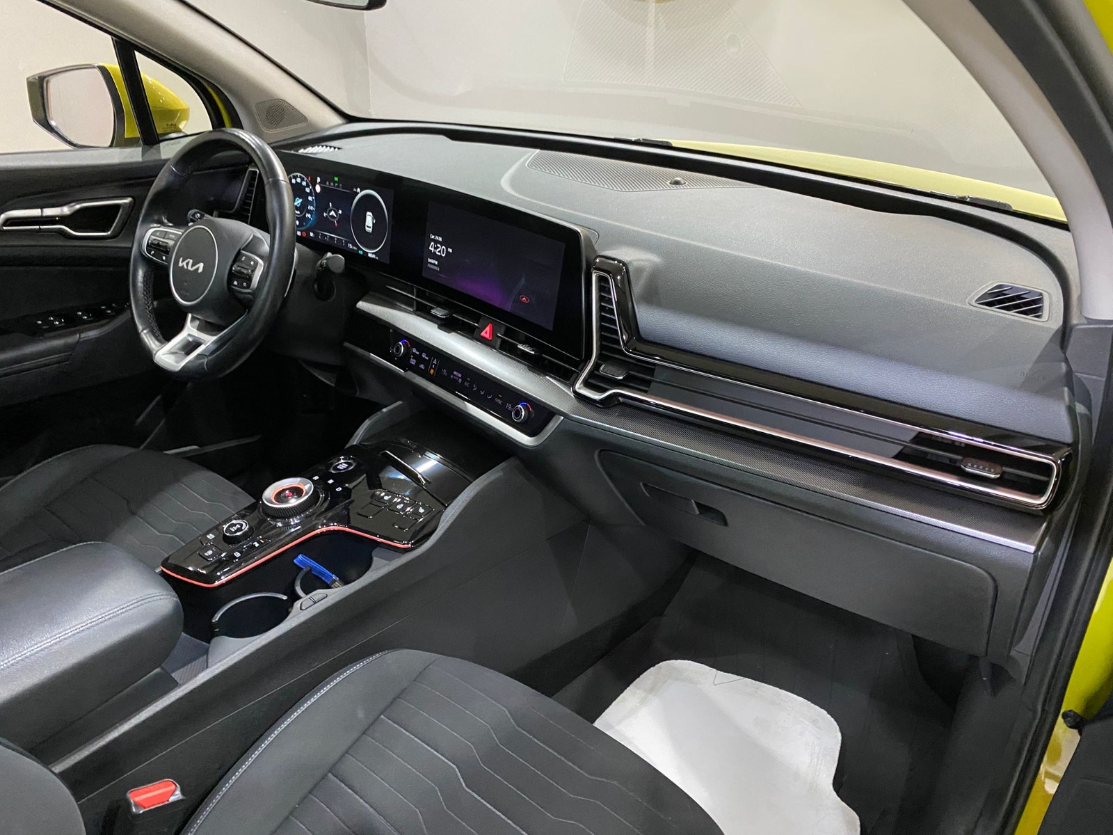 2022 Hybrid Otomatik Kia Sportage Sarı Gürel Tasarım Aksesuar Otomotiv San. Tic. Ltd. Şti.