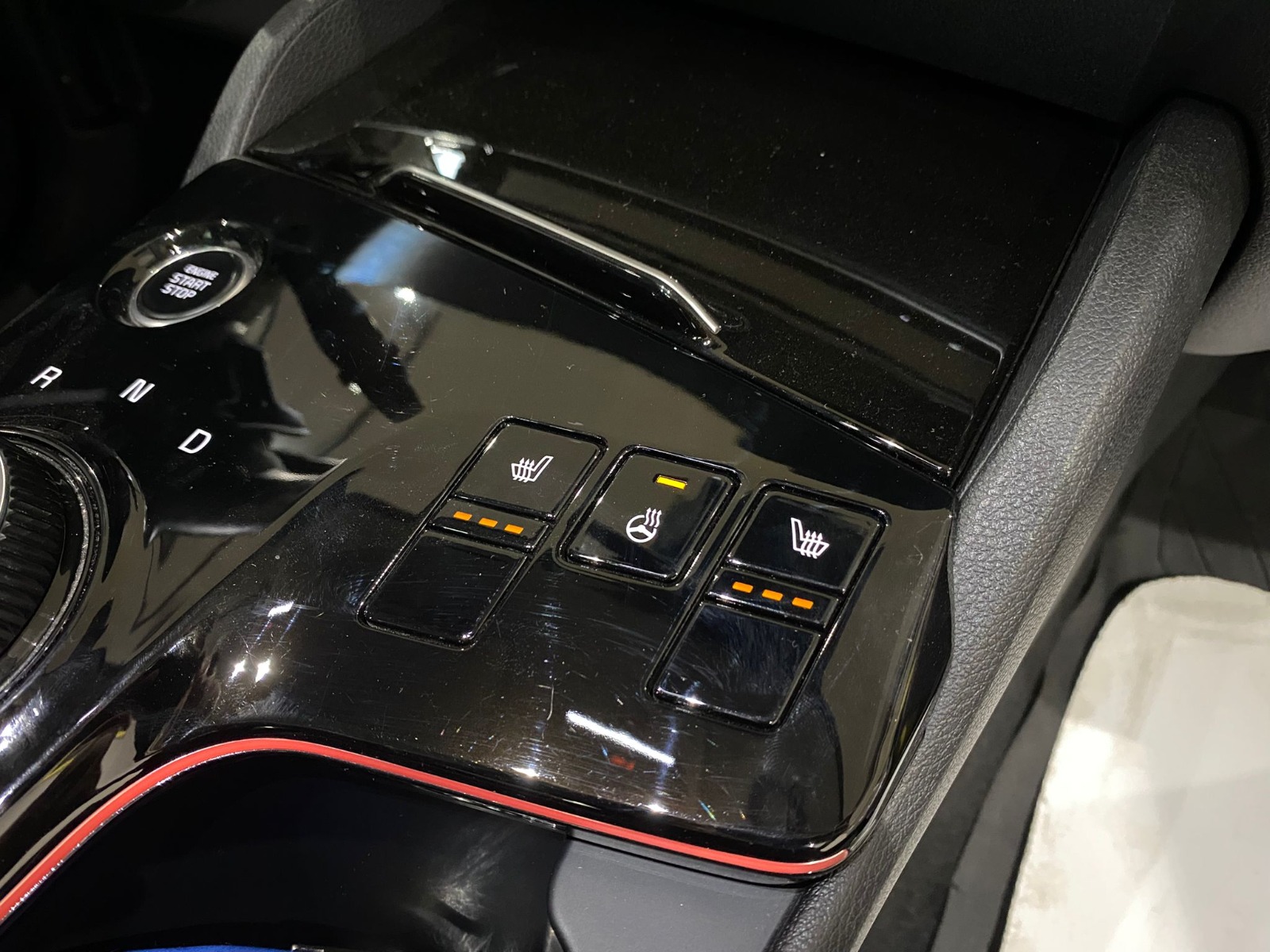 2022 Hybrid Otomatik Kia Sportage Sarı Gürel Tasarım Aksesuar Otomotiv San. Tic. Ltd. Şti.
