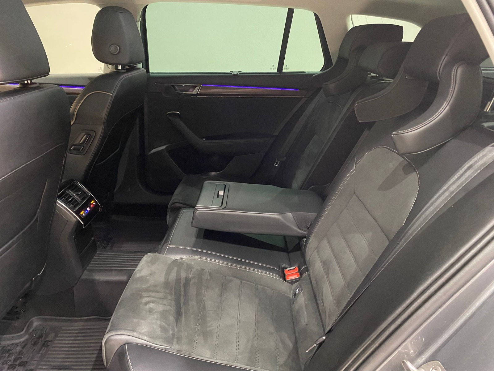2023 Benzin Otomatik Skoda Superb Gri Gürel Tasarım Aksesuar Otomotiv San. Tic. Ltd. Şti.