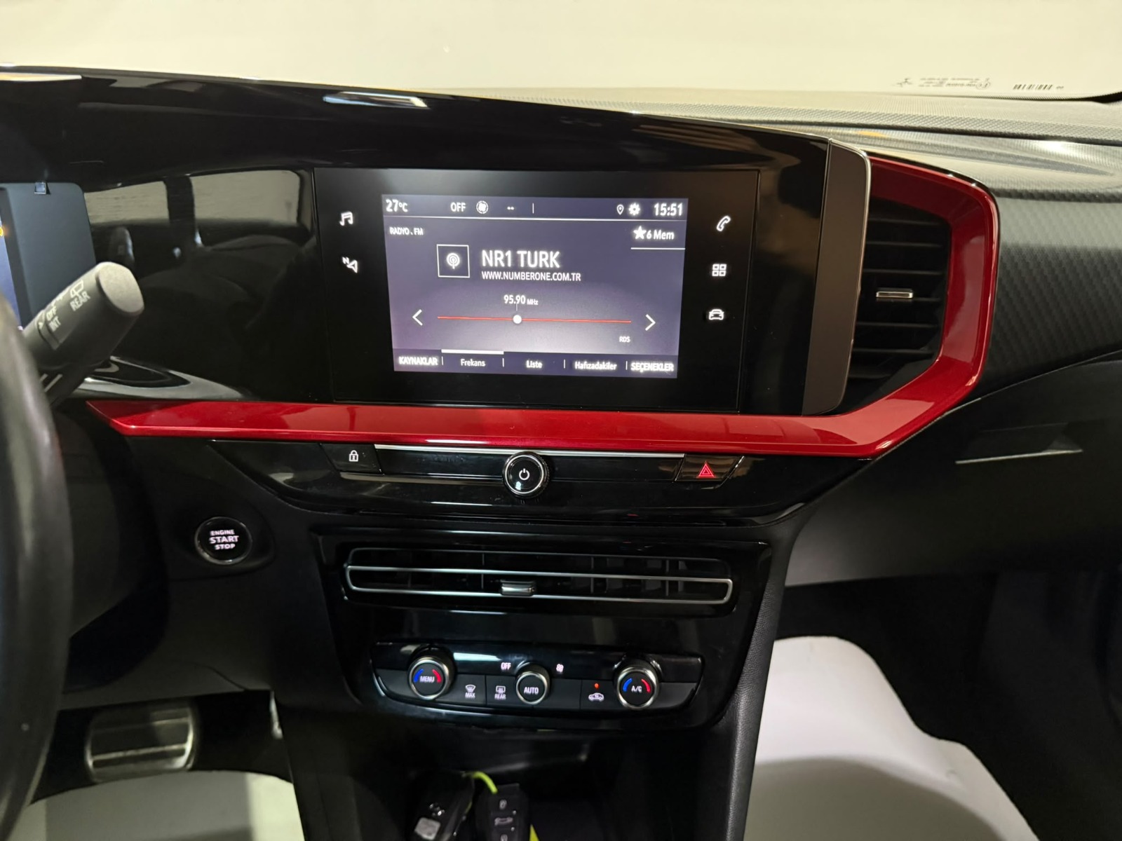 2022 Benzin Otomatik Opel Mokka Beyaz Gürel Tasarım Aksesuar Otomotiv San. Tic. Ltd. Şti.