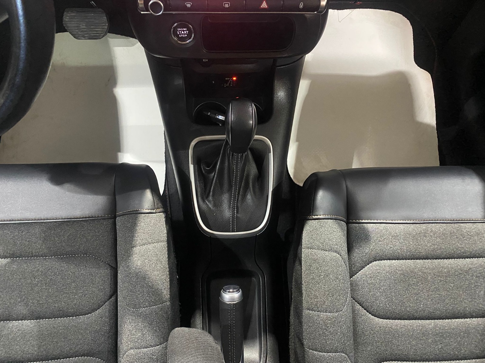 2020 Benzin Otomatik Citroen C3 Kırmızı Gürel Tasarım Aksesuar Otomotiv San. Tic. Ltd. Şti.