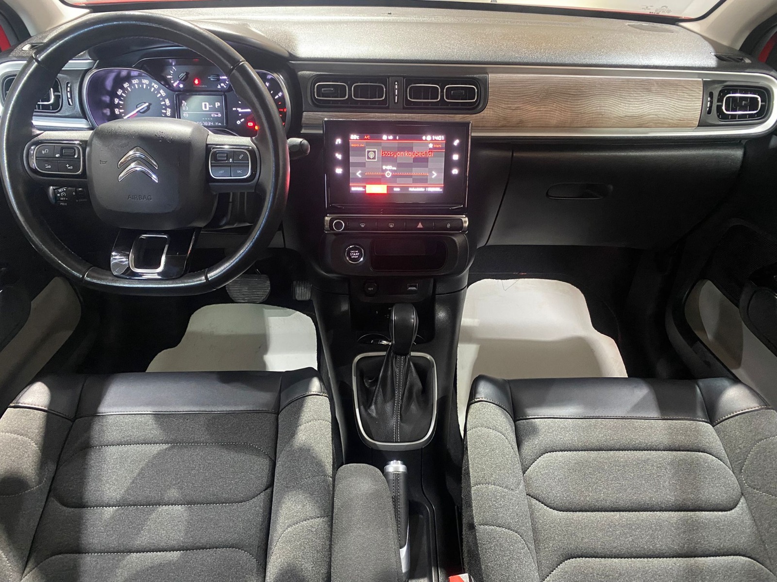2020 Benzin Otomatik Citroen C3 Kırmızı Gürel Tasarım Aksesuar Otomotiv San. Tic. Ltd. Şti.