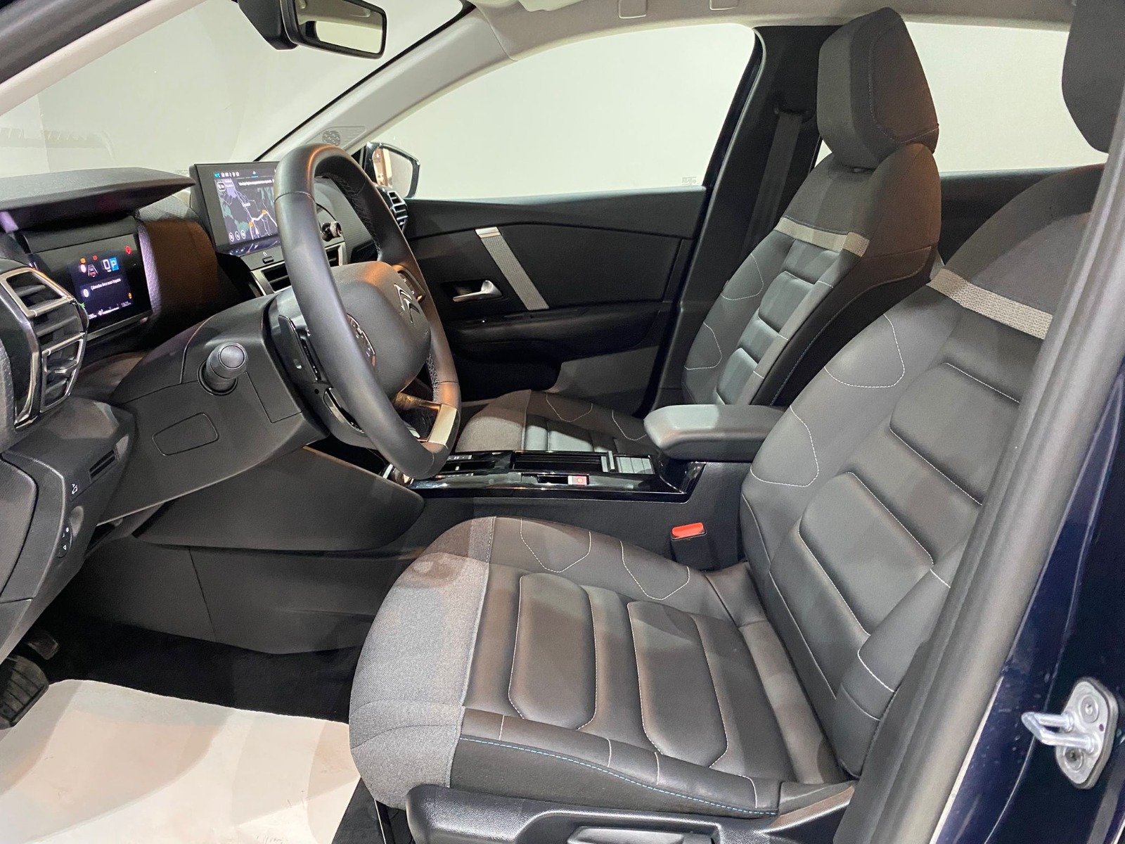 2024 Benzin Otomatik Citroen C4 X Mavi Gürel Tasarım Aksesuar Otomotiv San. Tic. Ltd. Şti.