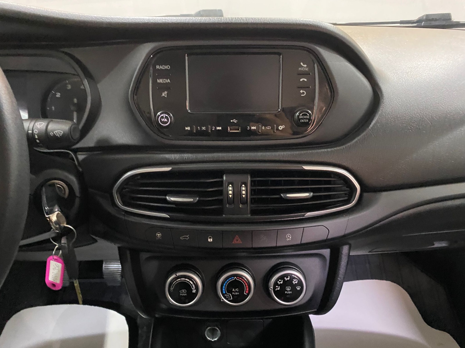 2023 Dizel Manuel Fiat Egea Beyaz Gürel Tasarım Aksesuar Otomotiv San. Tic. Ltd. Şti.