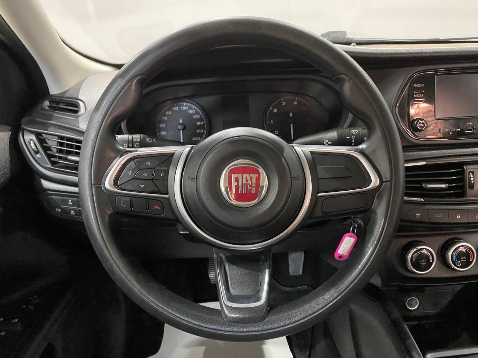 2023 Dizel Manuel Fiat Egea Beyaz Gürel Tasarım Aksesuar Otomotiv San. Tic. Ltd. Şti.