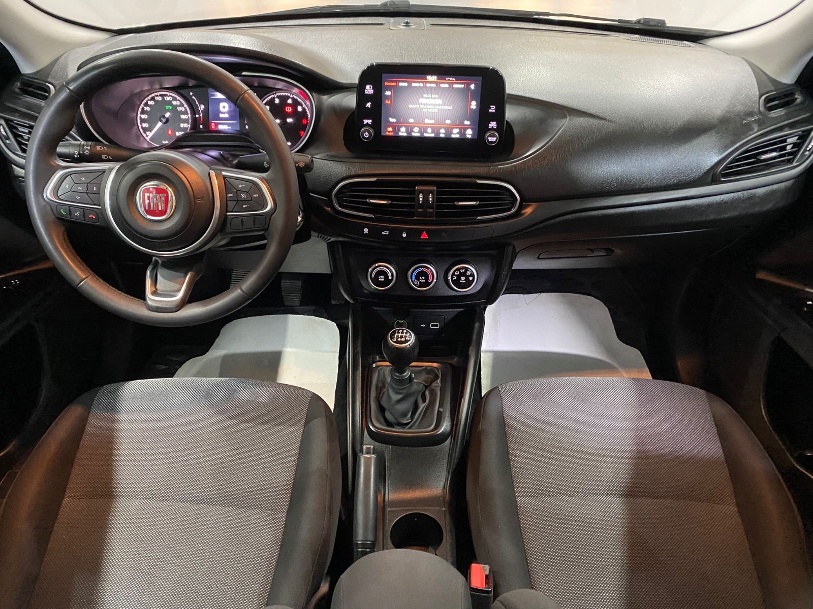 2023 Benzin Manuel Fiat Egea Mavi Gürel Tasarım Aksesuar Otomotiv San. Tic. Ltd. Şti.