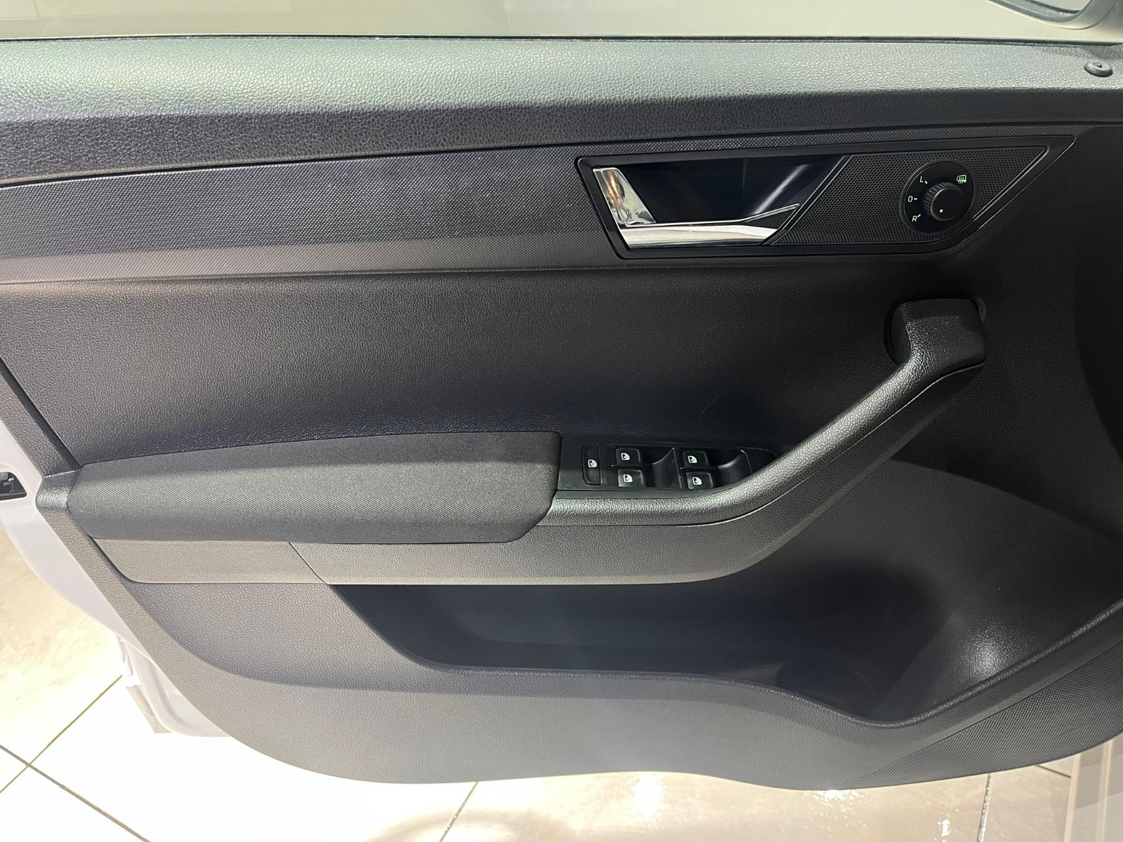 2016 Benzin Otomatik Skoda Fabia Beyaz Gürel Tasarım Aksesuar Otomotiv San. Tic. Ltd. Şti.