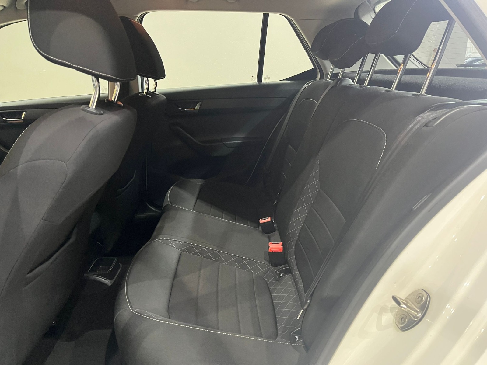 2016 Benzin Otomatik Skoda Fabia Beyaz Gürel Tasarım Aksesuar Otomotiv San. Tic. Ltd. Şti.