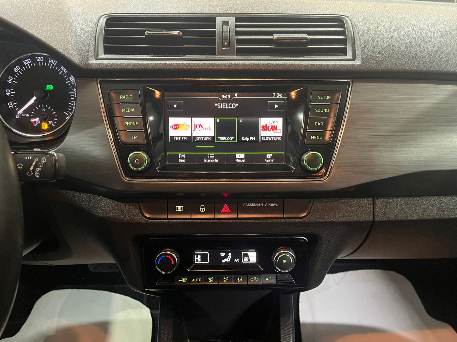 2016 Benzin Otomatik Skoda Fabia Beyaz Gürel Tasarım Aksesuar Otomotiv San. Tic. Ltd. Şti.