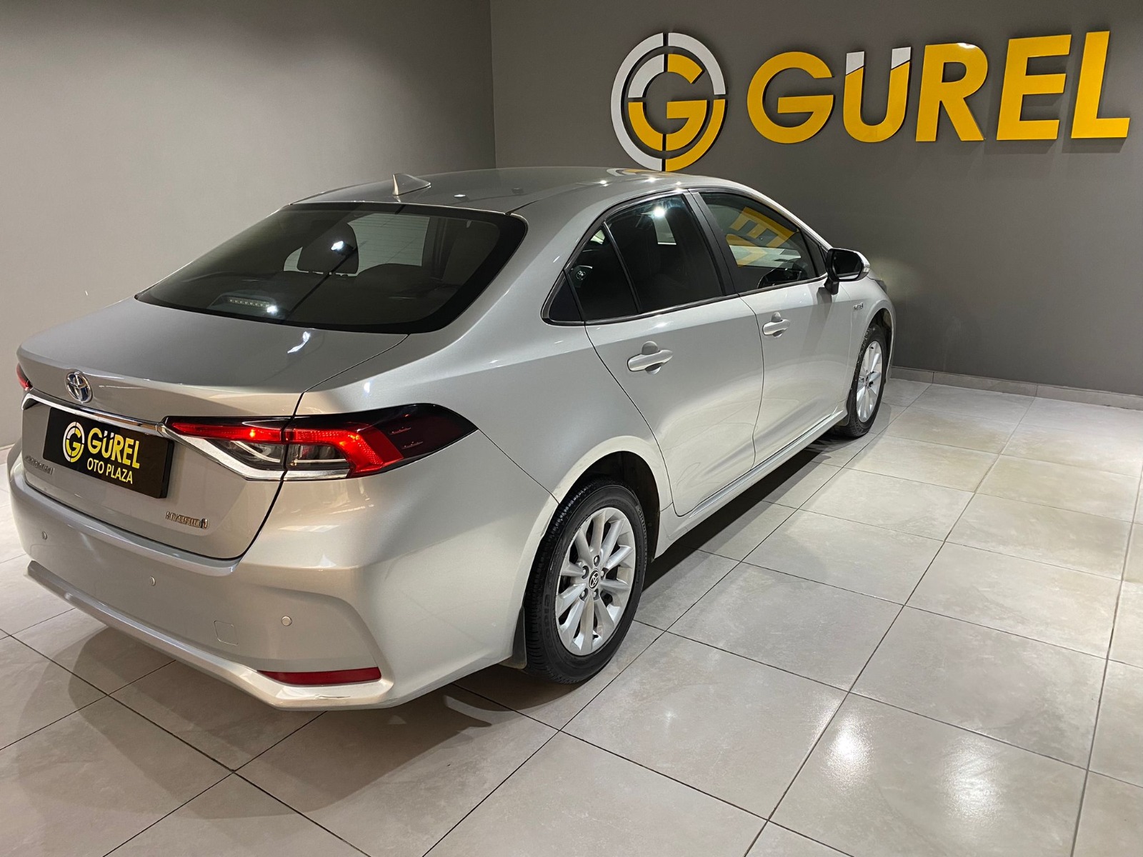 2020 Hybrid Otomatik Toyota Corolla Gri Gürel Tasarım Aksesuar Otomotiv San. Tic. Ltd. Şti.