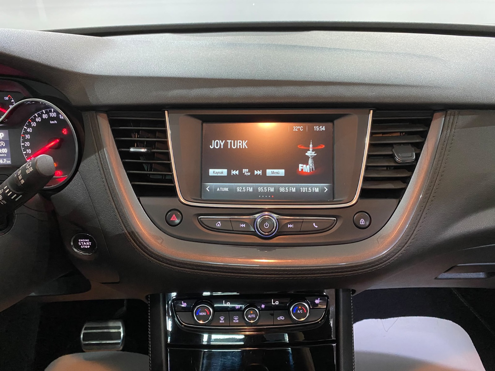 2020 Dizel Otomatik Opel Grandland X Gümüş Gri Gürel Tasarım Aksesuar Otomotiv San. Tic. Ltd. Şti.