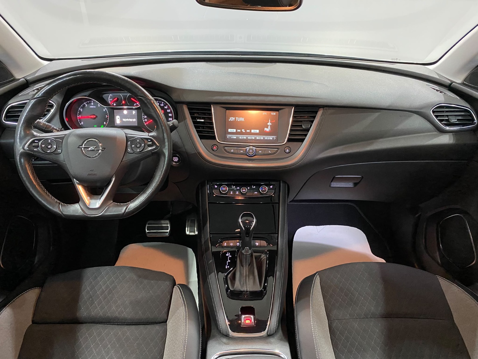 2020 Dizel Otomatik Opel Grandland X Gümüş Gri Gürel Tasarım Aksesuar Otomotiv San. Tic. Ltd. Şti.