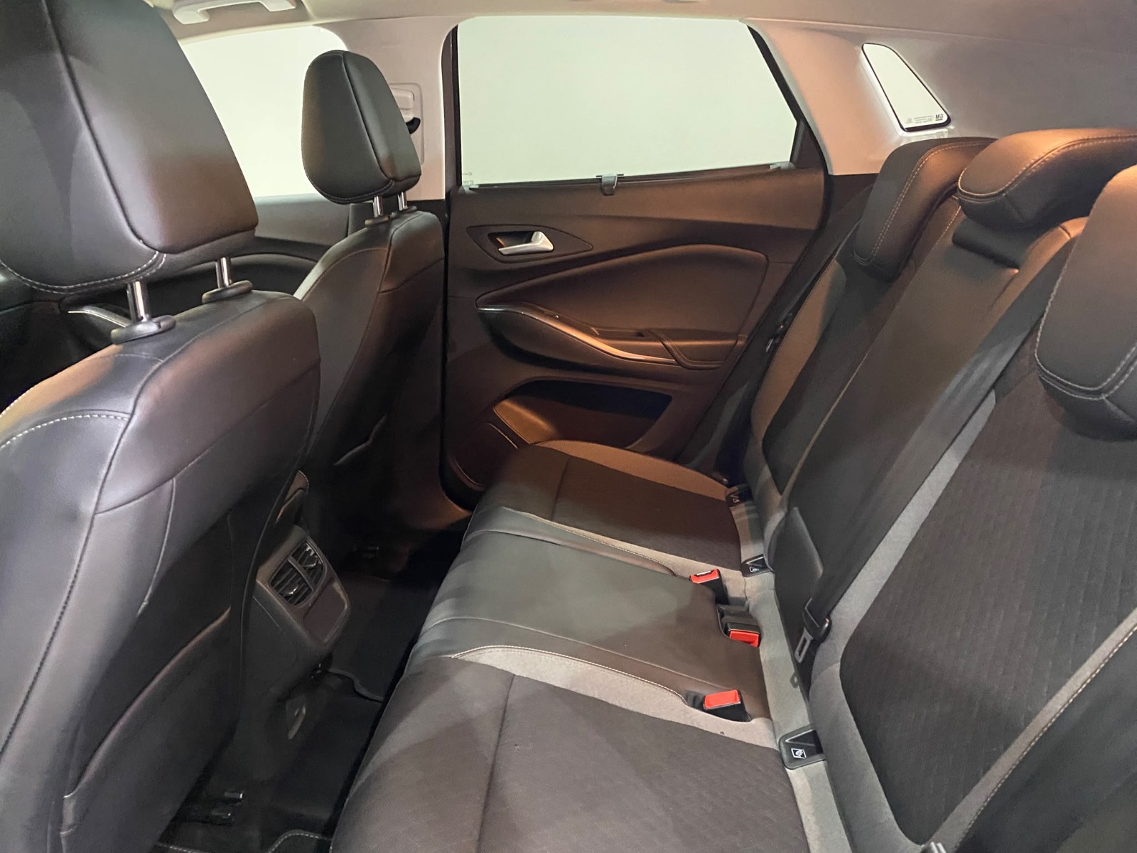 2020 Dizel Otomatik Opel Grandland X Gümüş Gri Gürel Tasarım Aksesuar Otomotiv San. Tic. Ltd. Şti.