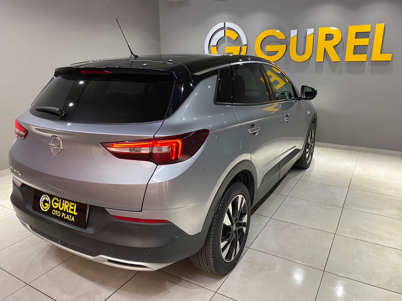 2020 Dizel Otomatik Opel Grandland X Gümüş Gri Gürel Tasarım Aksesuar Otomotiv San. Tic. Ltd. Şti.