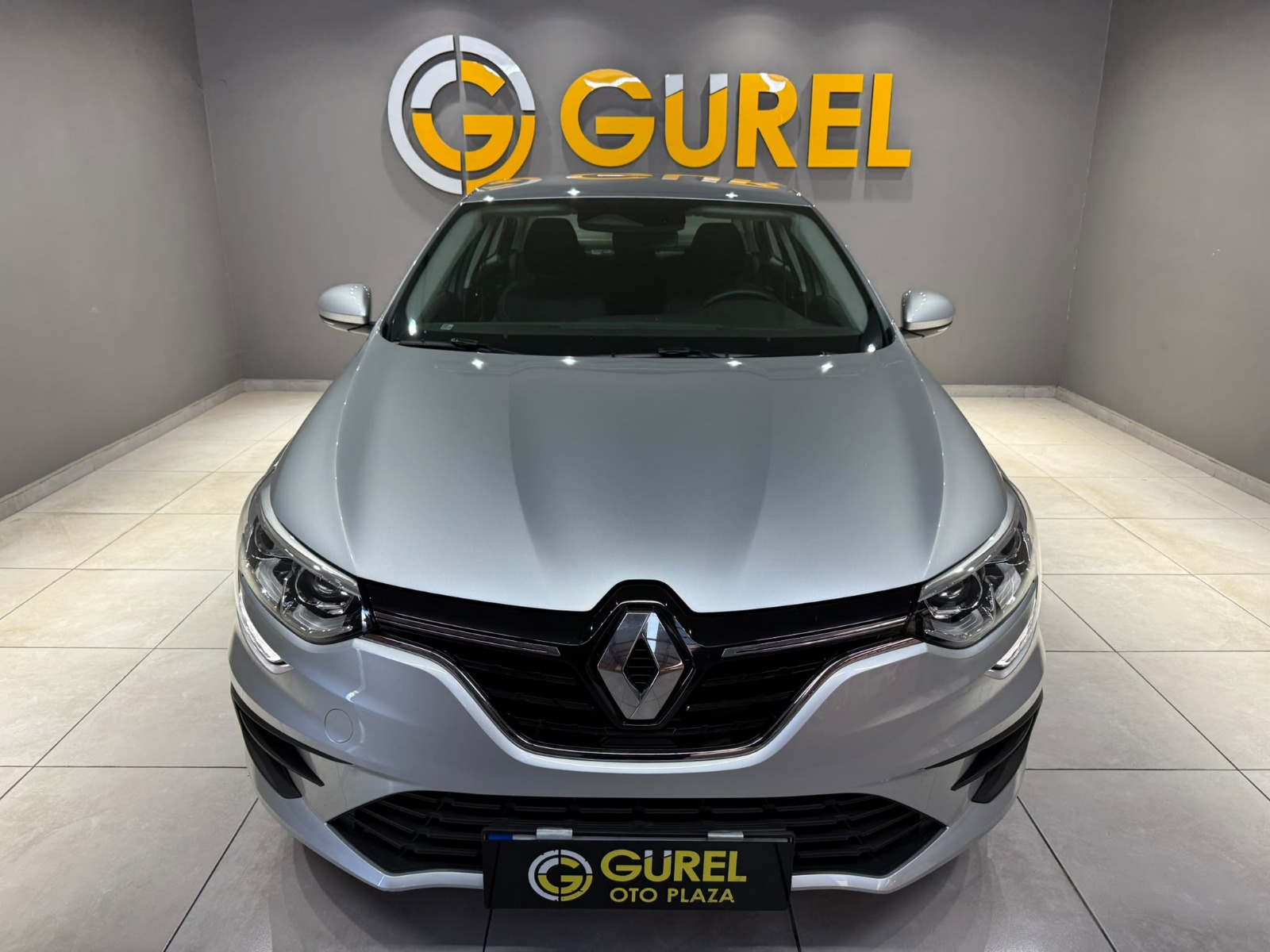 2026 Benzin Otomatik Renault Megane Gri Gürel Tasarım Aksesuar Otomotiv San. Tic. Ltd. Şti.