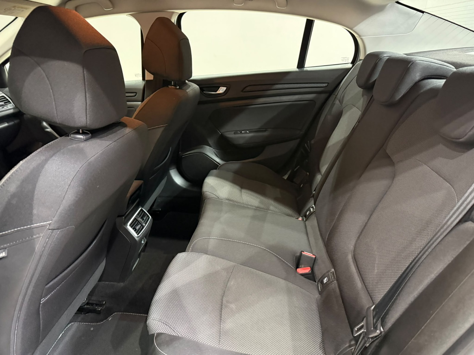 2026 Benzin Otomatik Renault Megane Gri Gürel Tasarım Aksesuar Otomotiv San. Tic. Ltd. Şti.