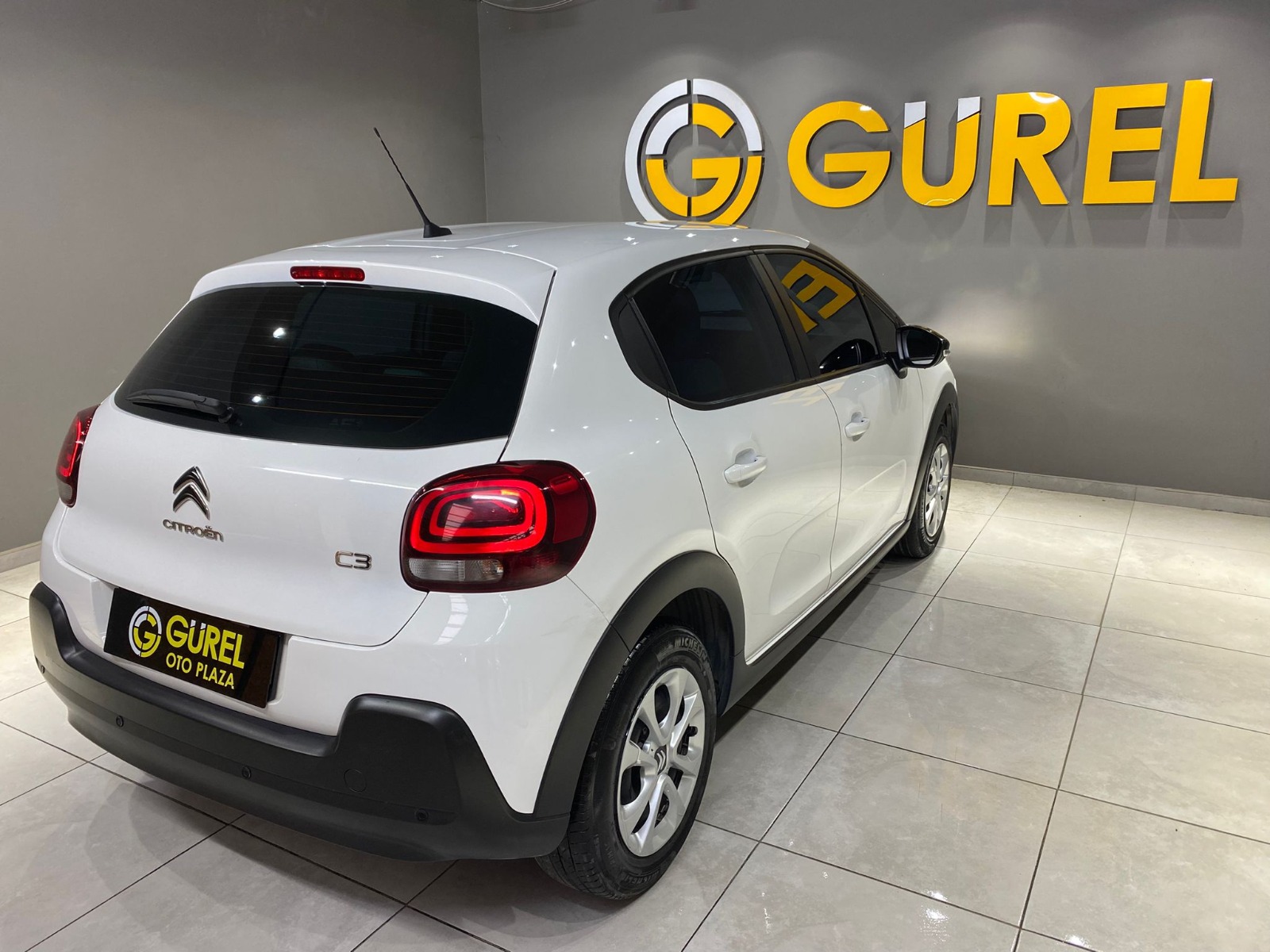 2022 Benzin Manuel Citroen C3 Beyaz Gürel Tasarım Aksesuar Otomotiv San. Tic. Ltd. Şti.