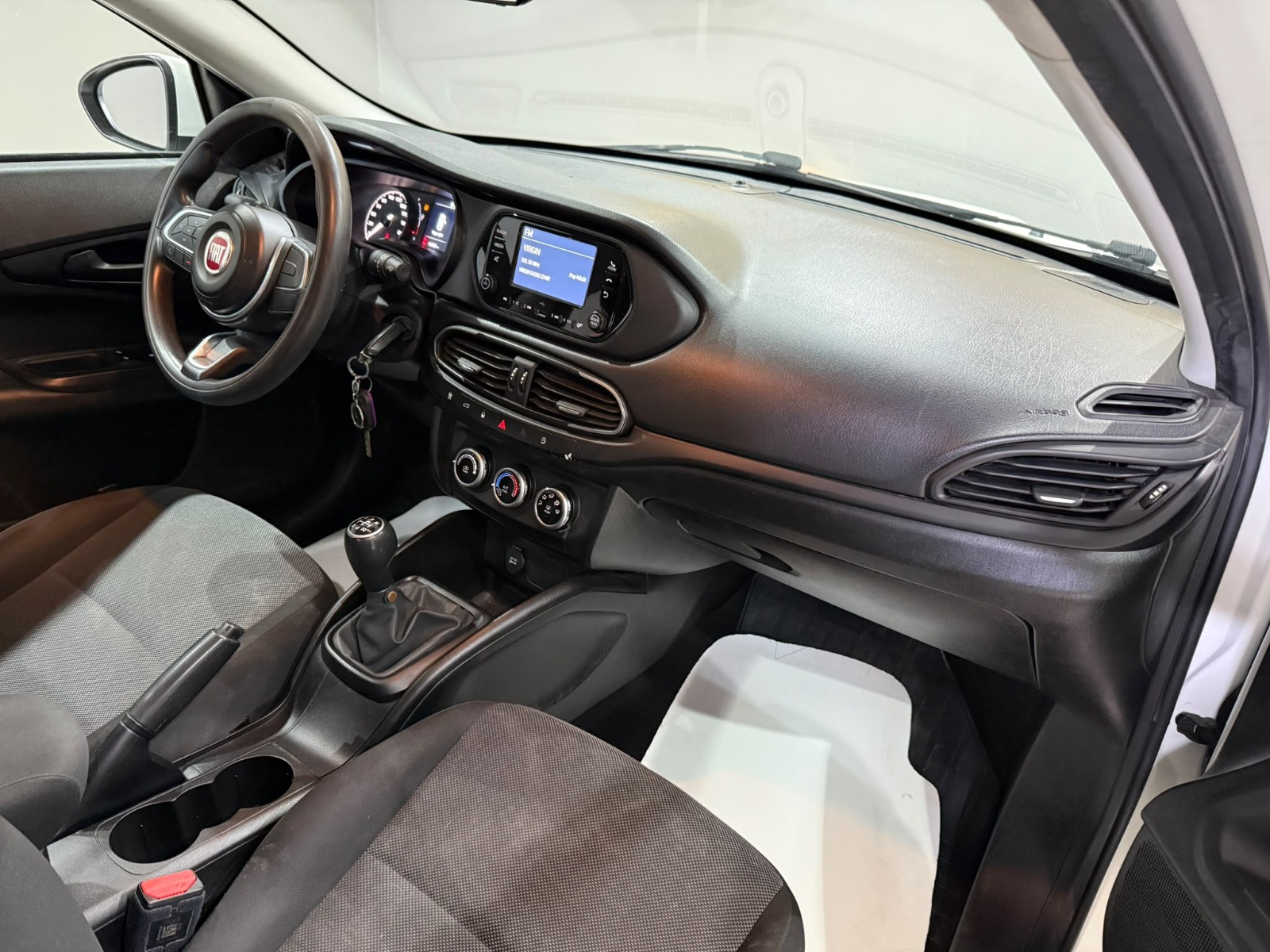 2023 Dizel Manuel Fiat Egea Beyaz Gürel Tasarım Aksesuar Otomotiv San. Tic. Ltd. Şti.