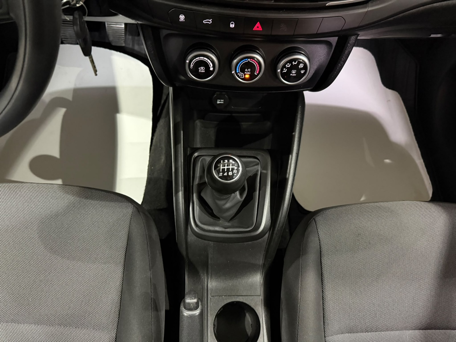 2024 Benzin Manuel Fiat Egea Gri Gürel Tasarım Aksesuar Otomotiv San. Tic. Ltd. Şti.
