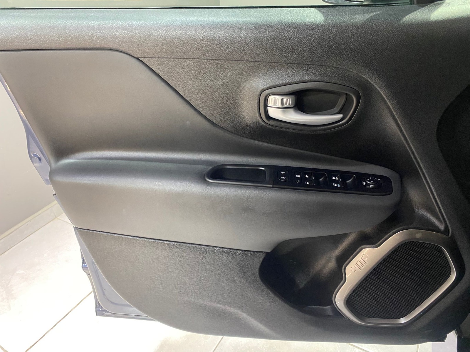 2023 MHEV Otomatik Jeep Renegade Mavi Gürel Tasarım Aksesuar Otomotiv San. Tic. Ltd. Şti.