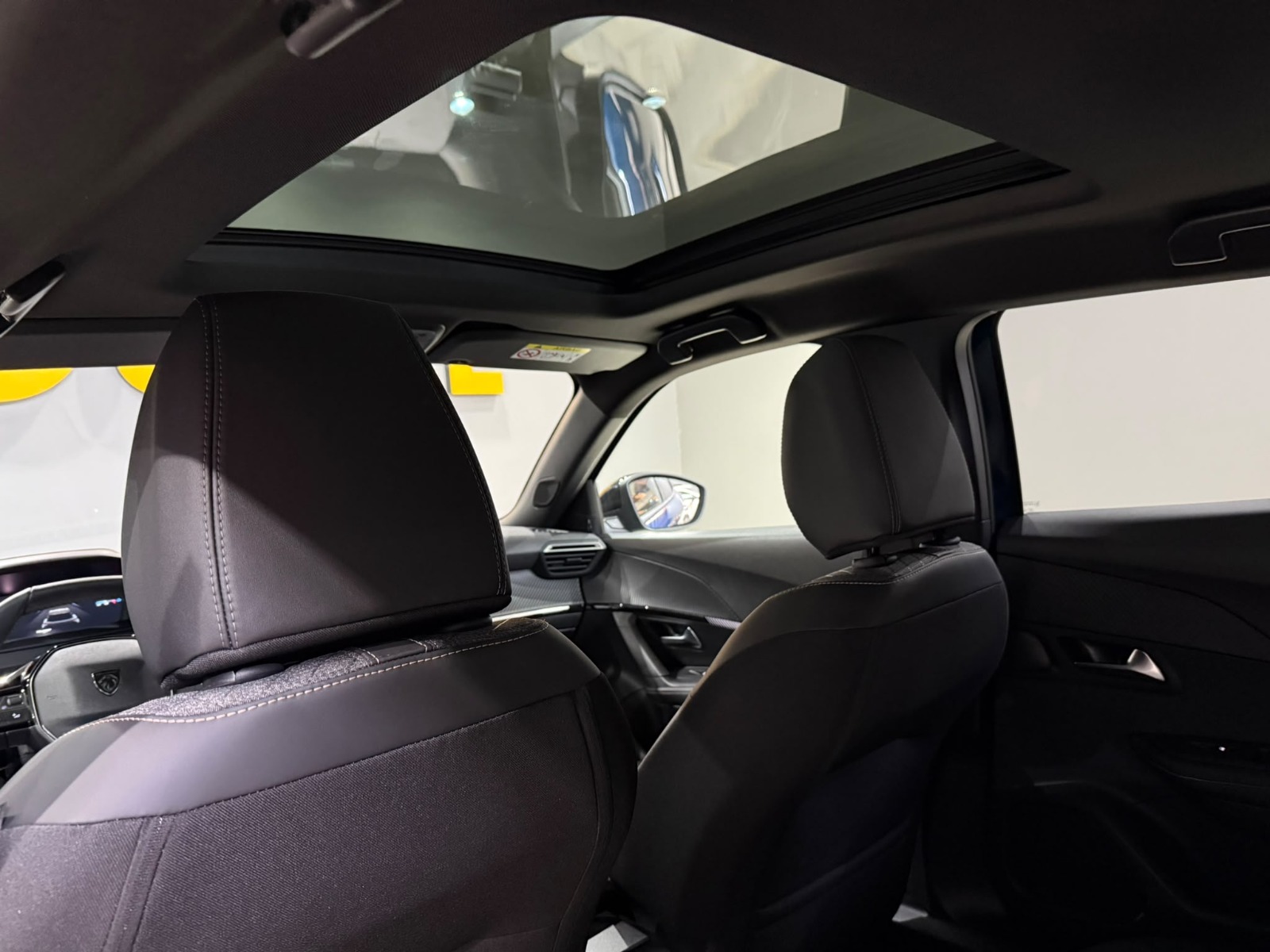 2025 Benzin Otomatik Peugeot 2008 Mavi Gürel Tasarım Aksesuar Otomotiv San. Tic. Ltd. Şti.
