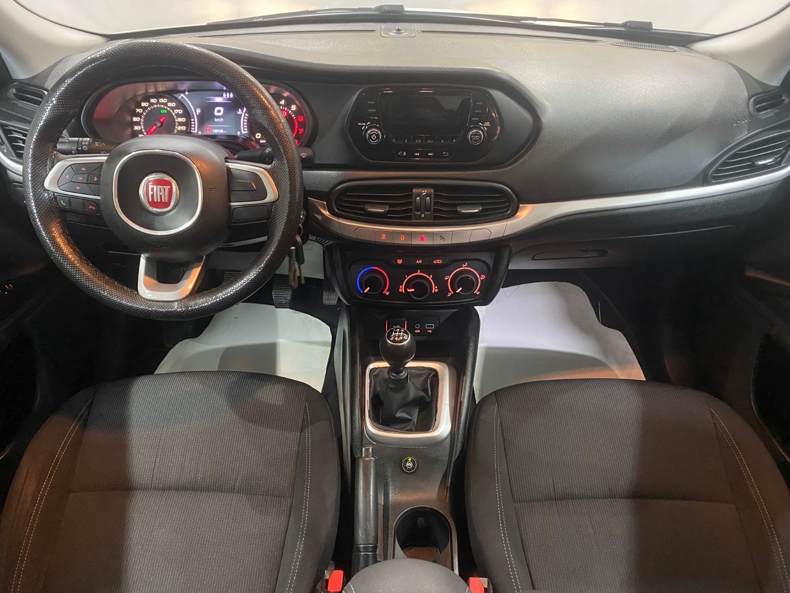 TaksitliOto.Net | 2.El Fiat Egea Hatchback 1.4 16V Fire Easy Plus | Manuel & Benzin | Beyaz | İzmir.2el 2017 Benzin Manuel Fiat Egea Beyaz Gürel Tasarım Aksesuar Otomotiv San. Tic. Ltd. Şti.