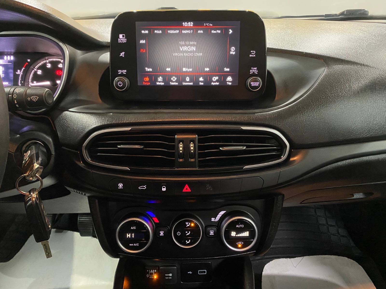 2021 Benzin + LPG Manuel Fiat Egea Mavi Gürel Tasarım Aksesuar Otomotiv San. Tic. Ltd. Şti.