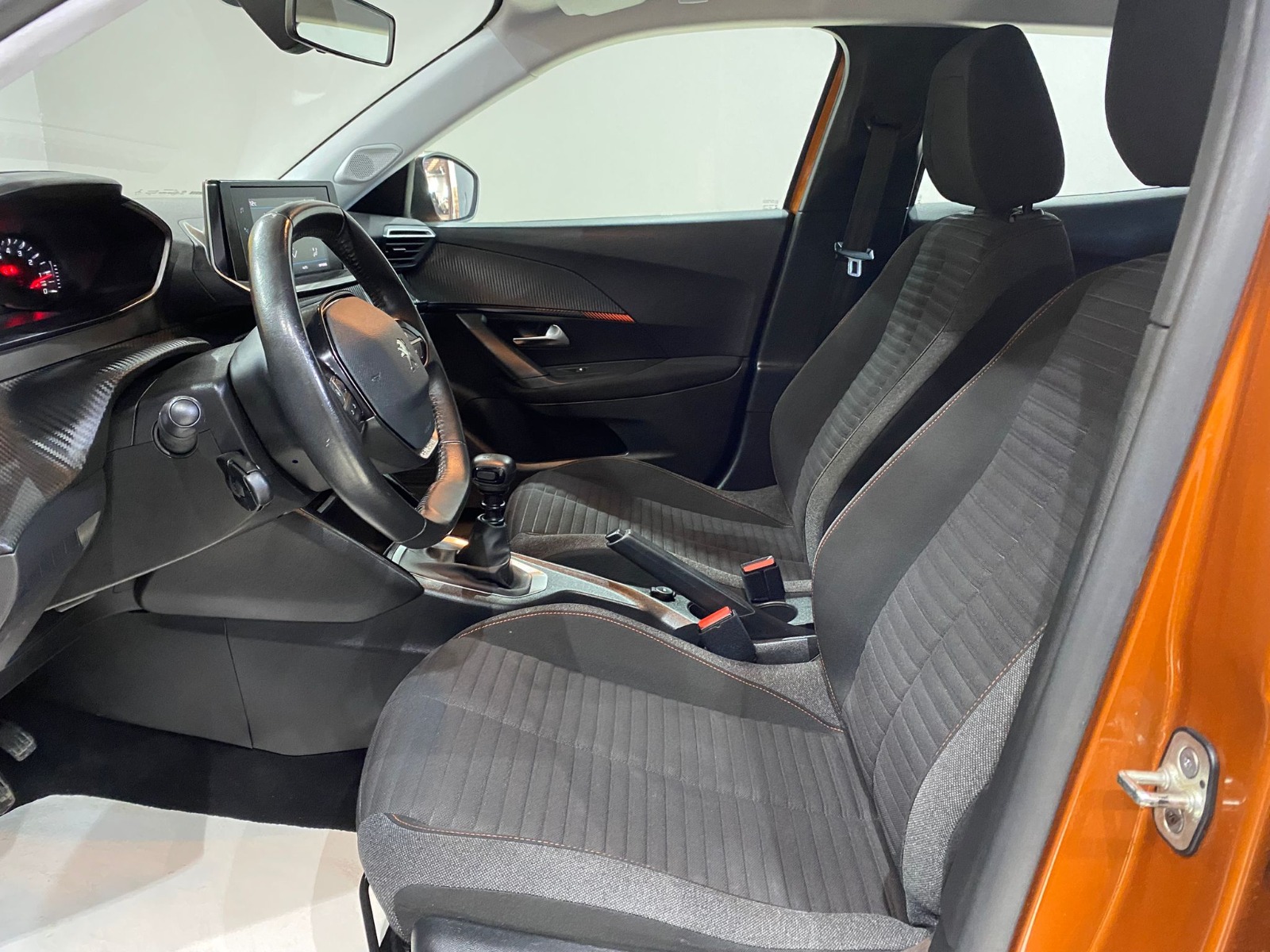 2020 Benzin Manuel Peugeot 2008 Turuncu Gürel Tasarım Aksesuar Otomotiv San. Tic. Ltd. Şti.