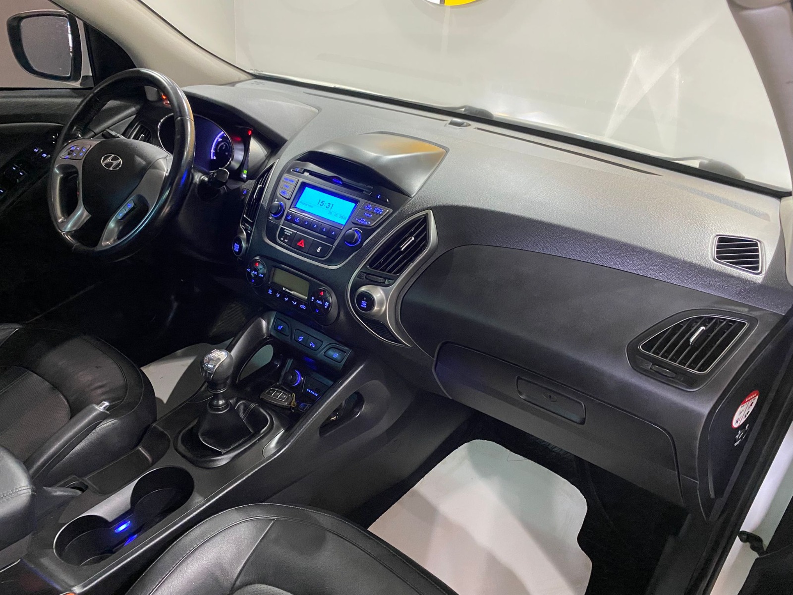 TaksitliOto.Net | 2.El Hyundai ix35 SUV 1.6 GDI 4x2 Elite | Manuel & Benzin | Beyaz | İzmir.2el 2014 Benzin Manuel Hyundai ix35 Beyaz Gürel Tasarım Aksesuar Otomotiv San. Tic. Ltd. Şti.
