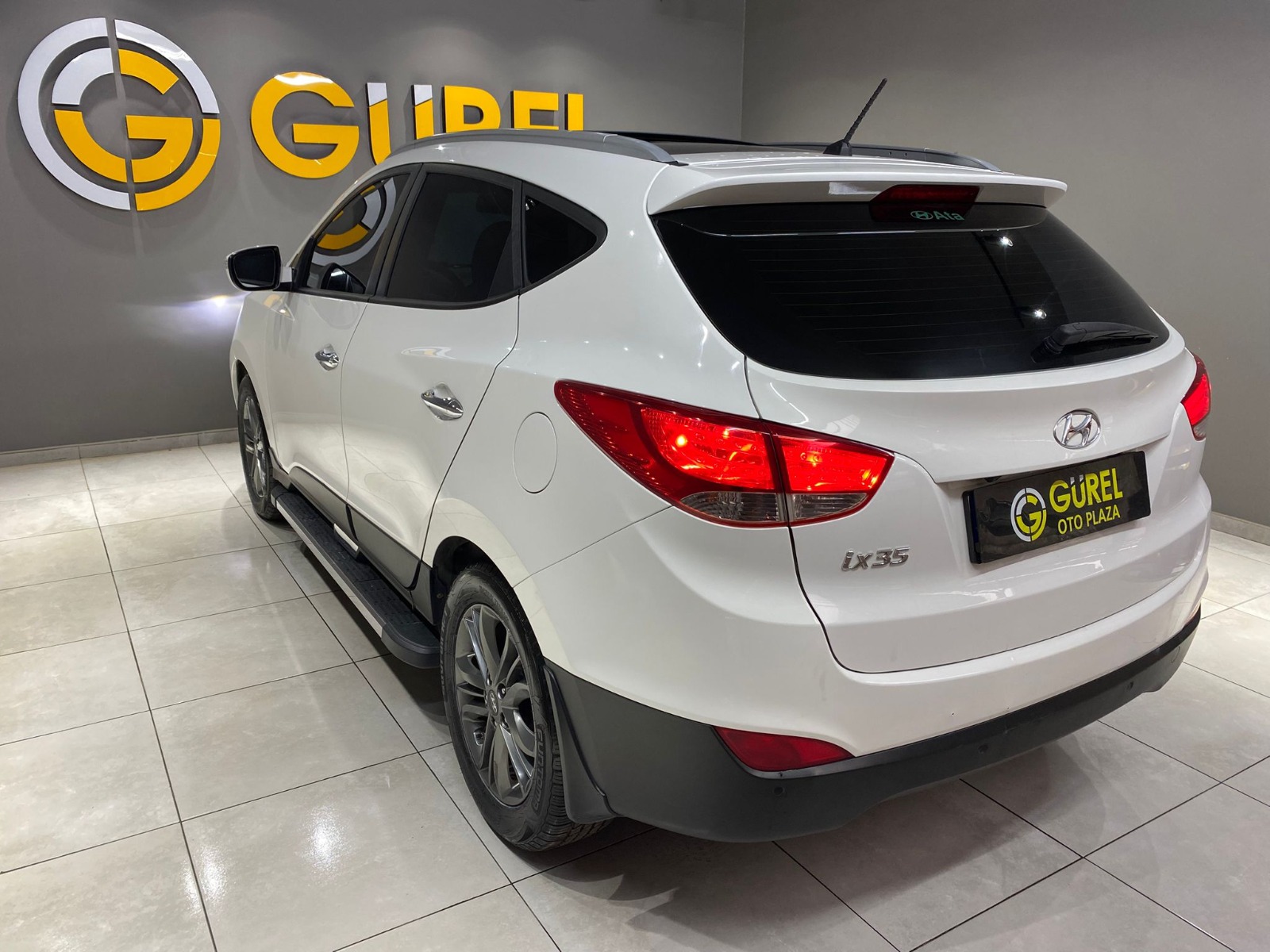 TaksitliOto.Net | 2.El Hyundai ix35 SUV 1.6 GDI 4x2 Elite | Manuel & Benzin | Beyaz | İzmir.2el 2014 Benzin Manuel Hyundai ix35 Beyaz Gürel Tasarım Aksesuar Otomotiv San. Tic. Ltd. Şti.
