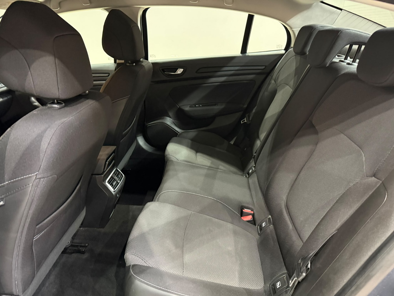 2026 Benzin Otomatik Renault Megane Gri Gürel Tasarım Aksesuar Otomotiv San. Tic. Ltd. Şti.