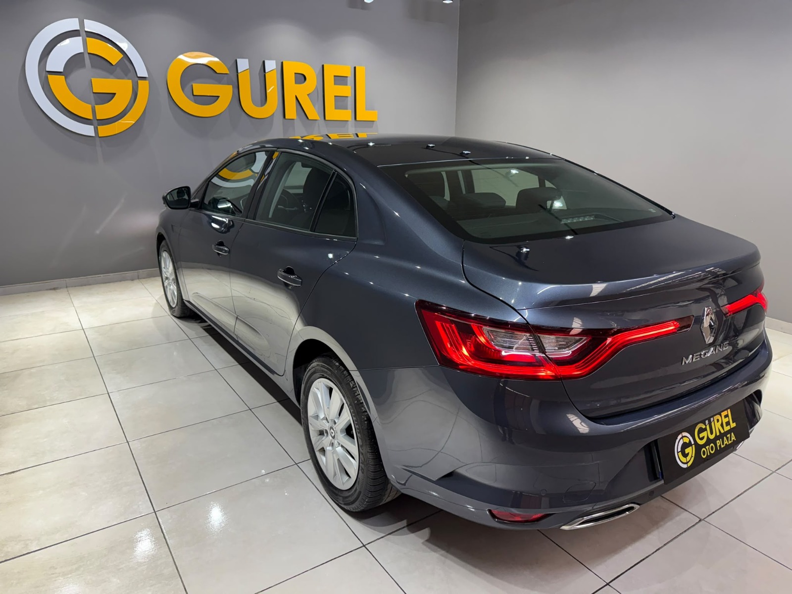 2026 Benzin Otomatik Renault Megane Gri Gürel Tasarım Aksesuar Otomotiv San. Tic. Ltd. Şti.