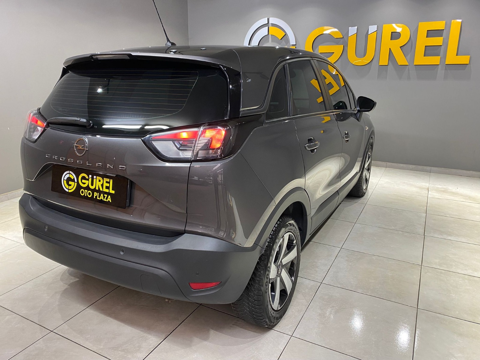 2022 Benzin Otomatik Opel Crossland Gri Gürel Tasarım Aksesuar Otomotiv San. Tic. Ltd. Şti.