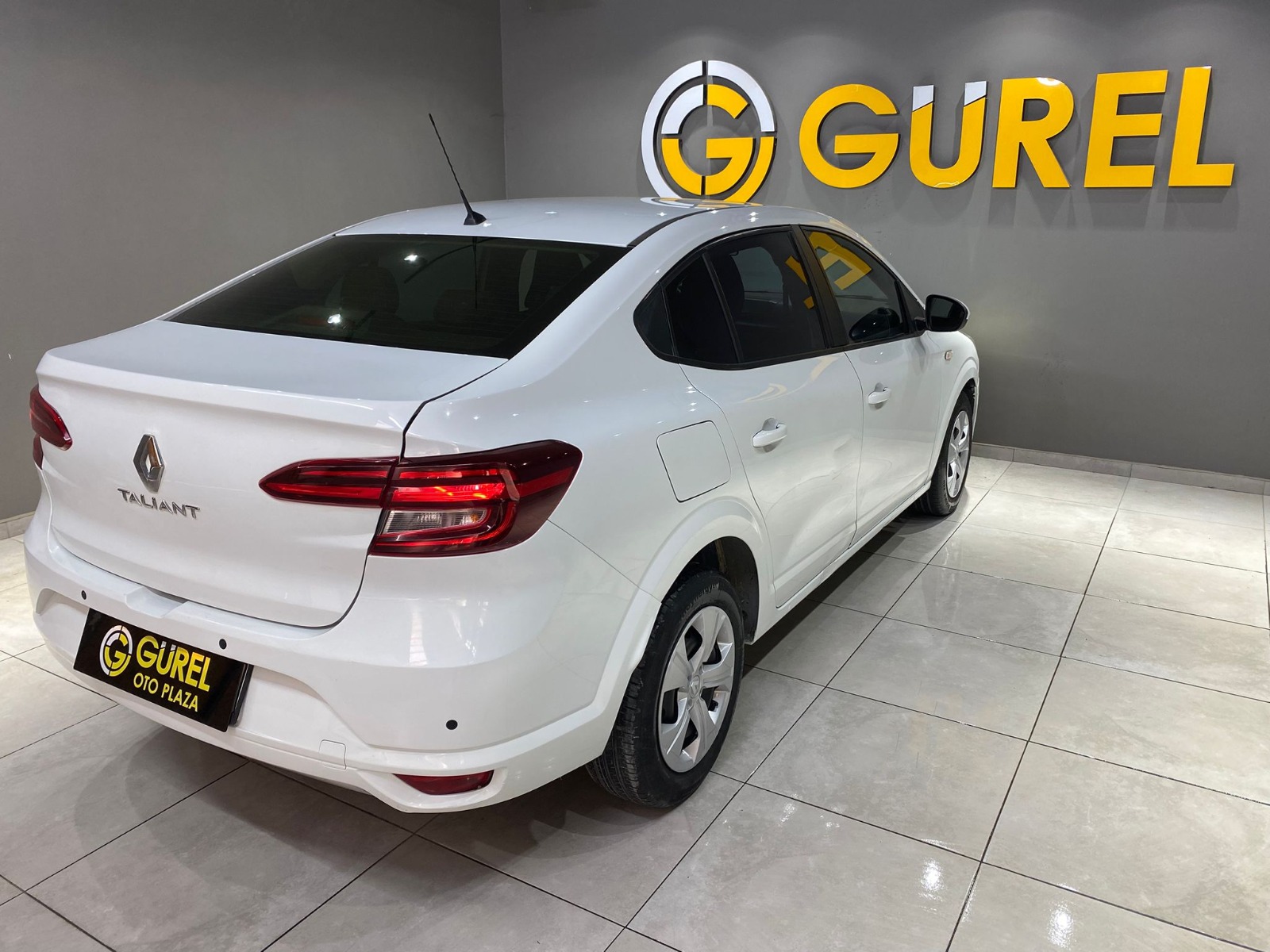 2022 Benzin Otomatik Renault Taliant Beyaz Gürel Tasarım Aksesuar Otomotiv San. Tic. Ltd. Şti.