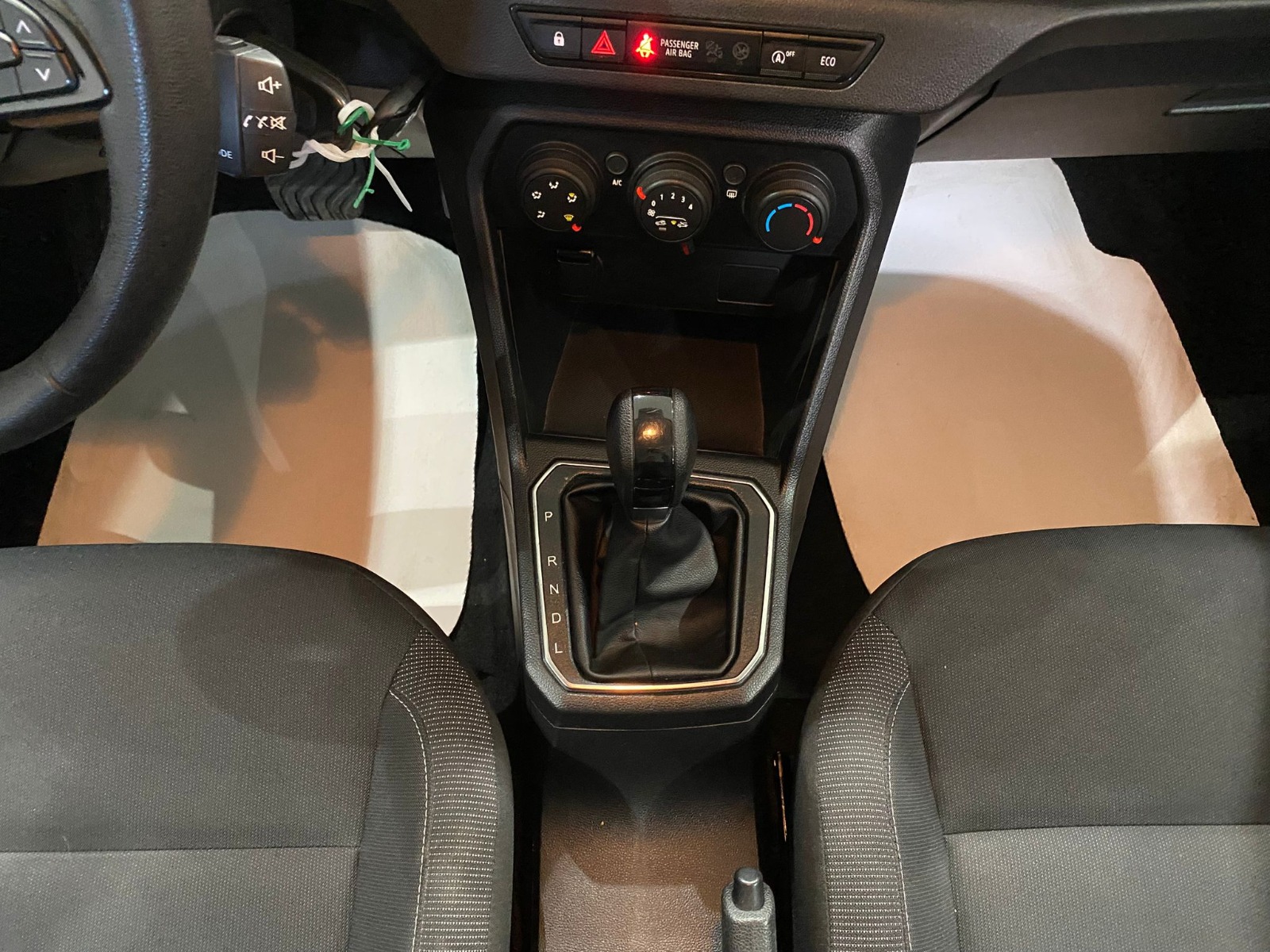 2022 Benzin Otomatik Renault Taliant Beyaz Gürel Tasarım Aksesuar Otomotiv San. Tic. Ltd. Şti.