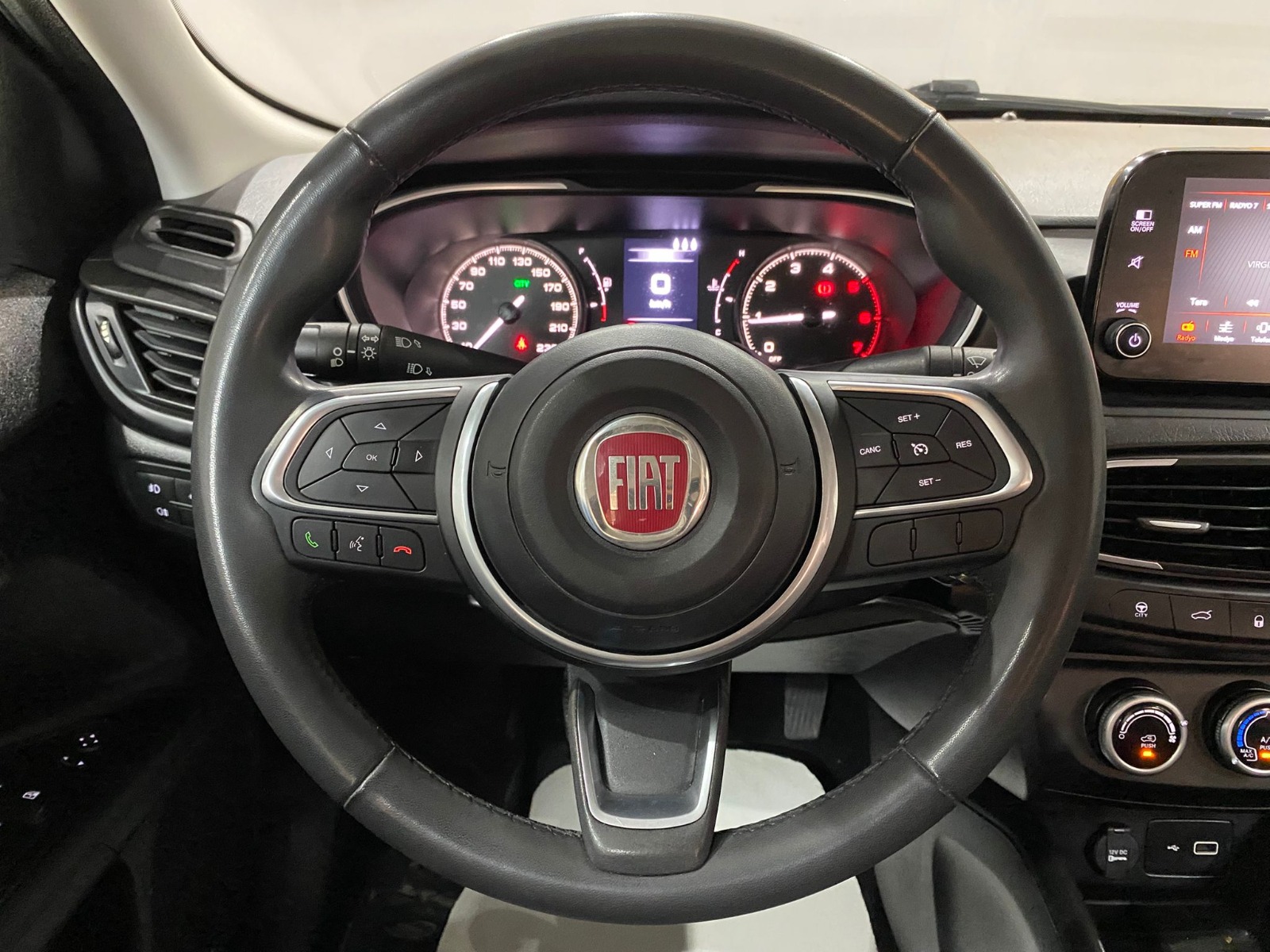 2023 Dizel Manuel Fiat Egea Gümüş Gri Gürel Tasarım Aksesuar Otomotiv San. Tic. Ltd. Şti.