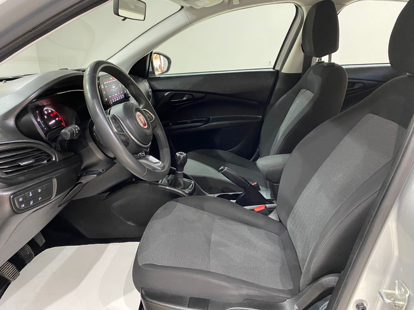 2023 Dizel Manuel Fiat Egea Gümüş Gri Gürel Tasarım Aksesuar Otomotiv San. Tic. Ltd. Şti.