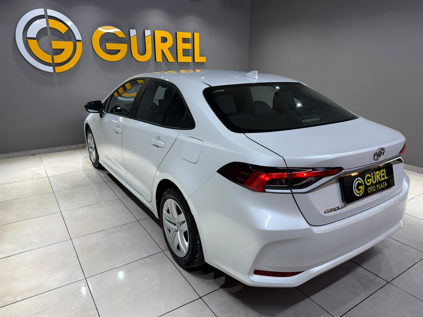 2026 Benzin Otomatik Toyota Corolla Beyaz Gürel Tasarım Aksesuar Otomotiv San. Tic. Ltd. Şti.