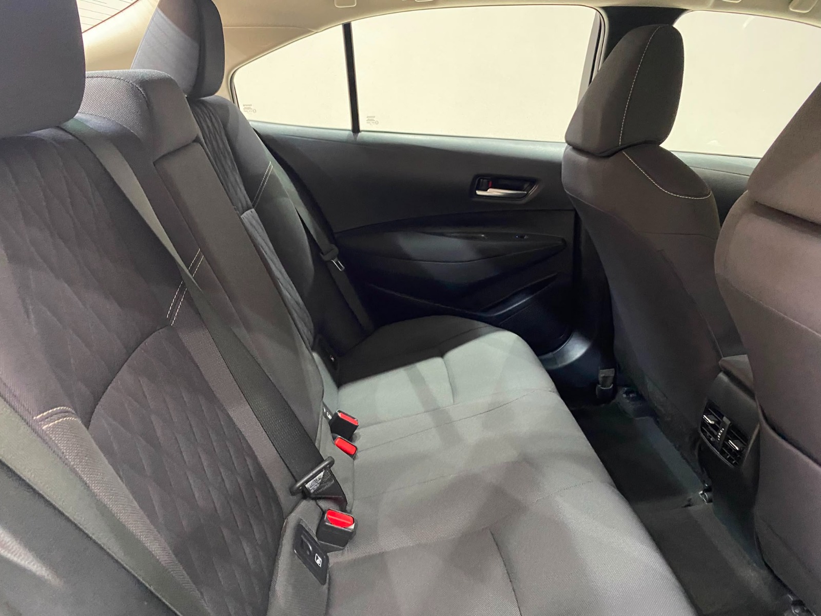 2022 Benzin Otomatik Toyota Corolla Beyaz Gürel Tasarım Aksesuar Otomotiv San. Tic. Ltd. Şti.