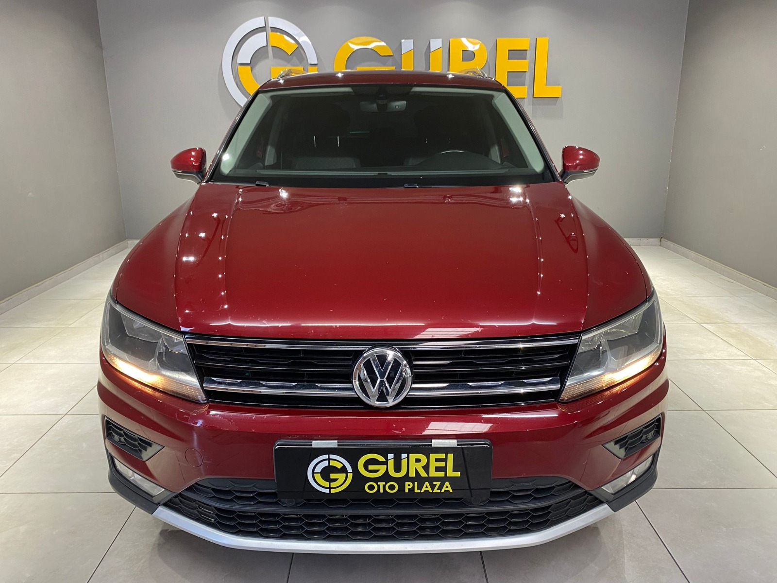 2016 Benzin Otomatik Volkswagen Tiguan Kırmızı Gürel Tasarım Aksesuar Otomotiv San. Tic. Ltd. Şti.