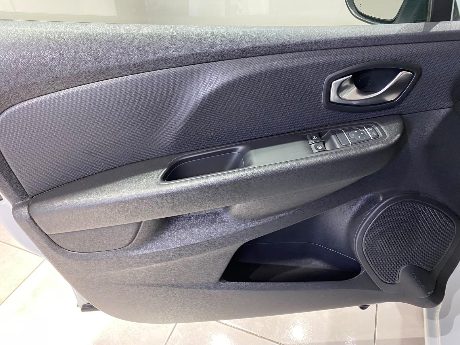 2020 Benzin Manuel Renault Clio Beyaz Gürel Tasarım Aksesuar Otomotiv San. Tic. Ltd. Şti.